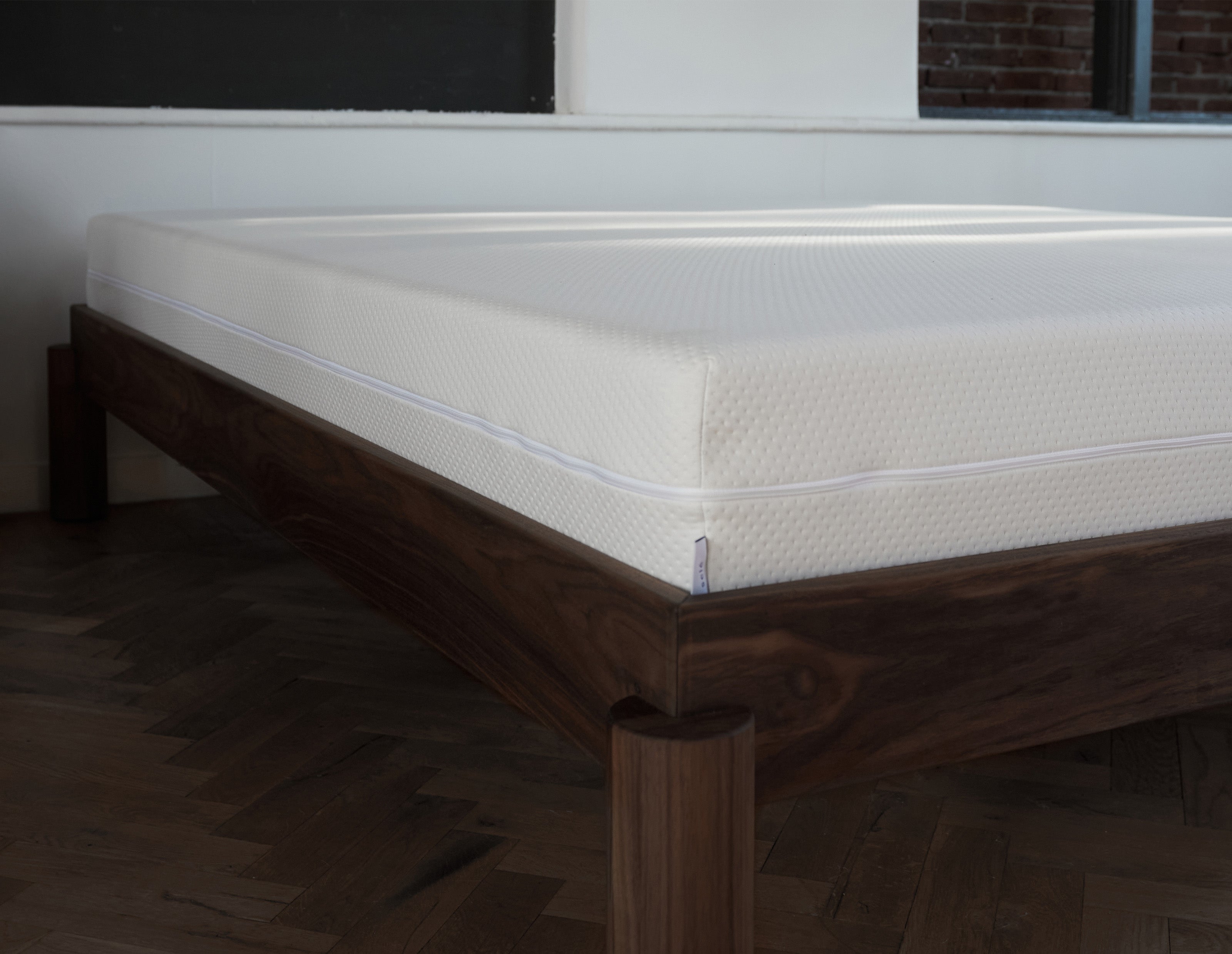 Conceal Mattress Selé