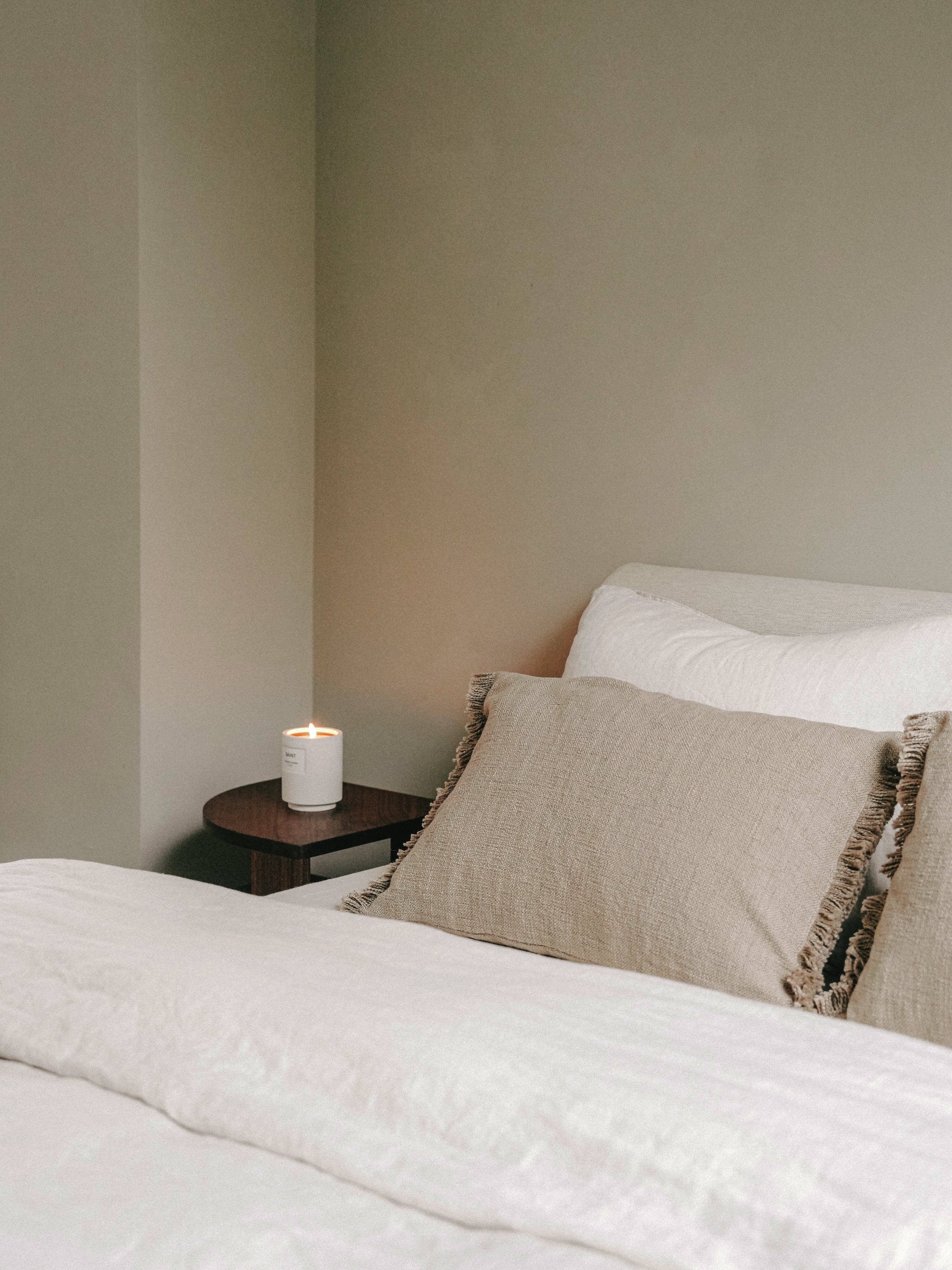 Crescent | Walnut