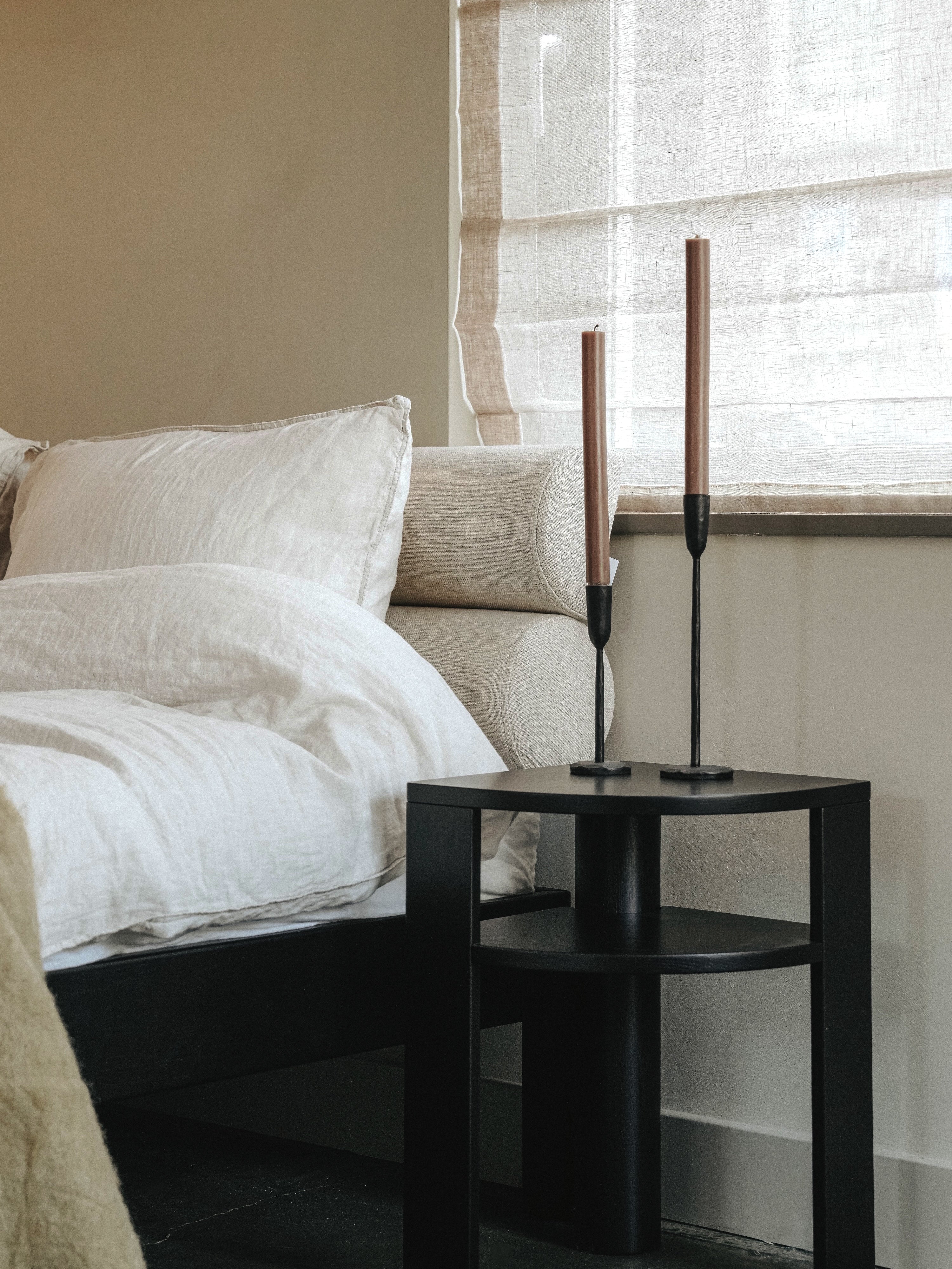Crescent | Oak Black